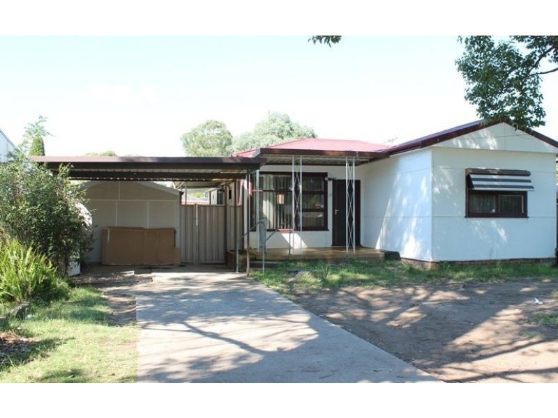 27 Crawford Road, Doonside NSW 2767