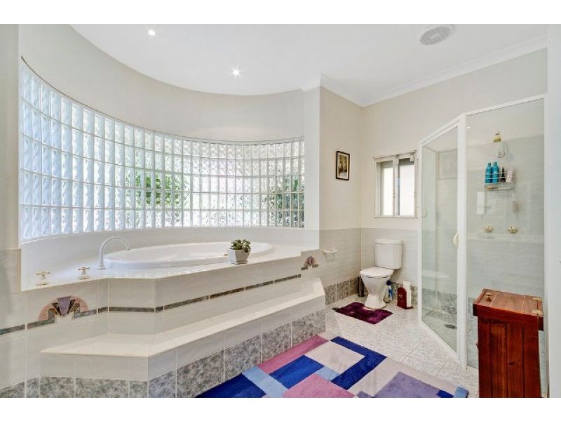 102 Bella Vista Dr, Bella Vista NSW 2153