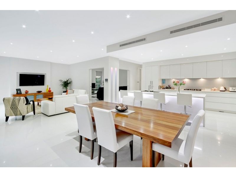 13 Bimbadgen Place, Bella Vista NSW 2153