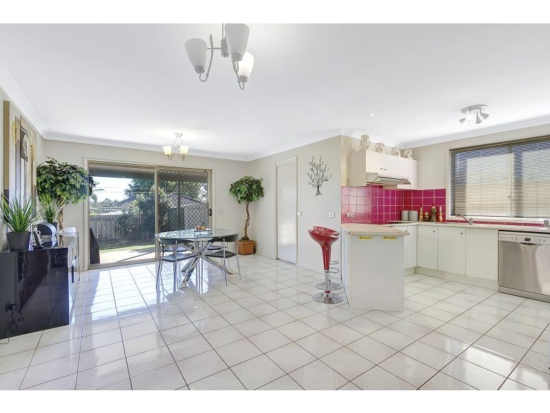 2/149 Glenwood Park Drive, Glenwood NSW 2768