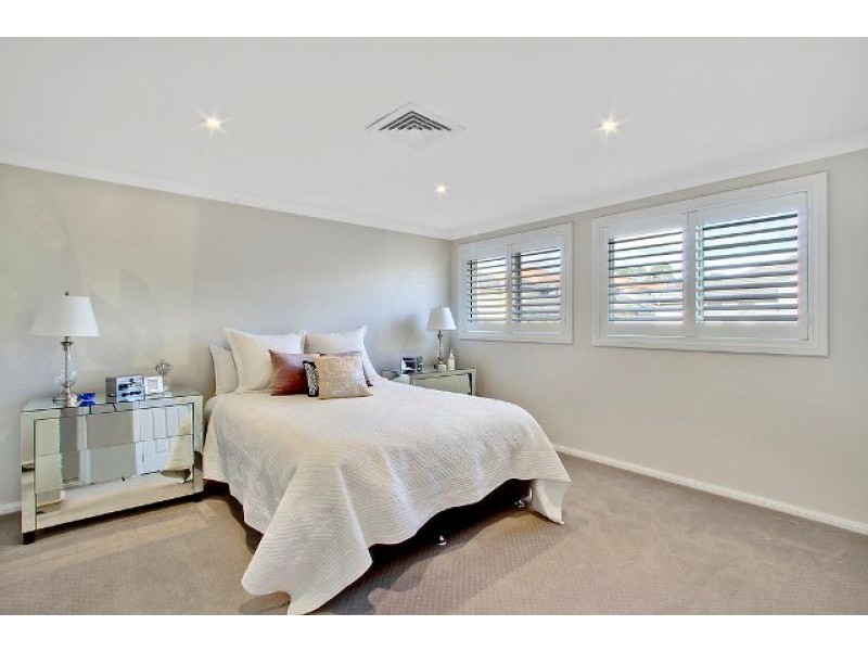 46 Linden  Way, Bella Vista NSW 2153