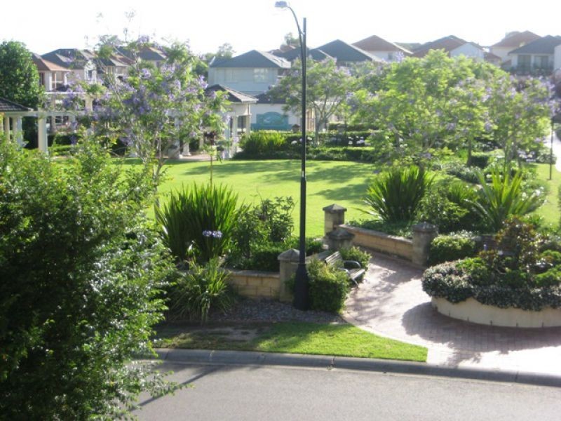 46 Linden  Way, Bella Vista NSW 2153