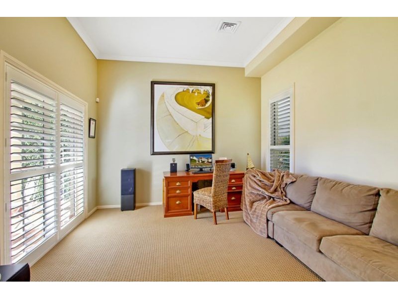 5 Linden Way, Bella Vista NSW 2153