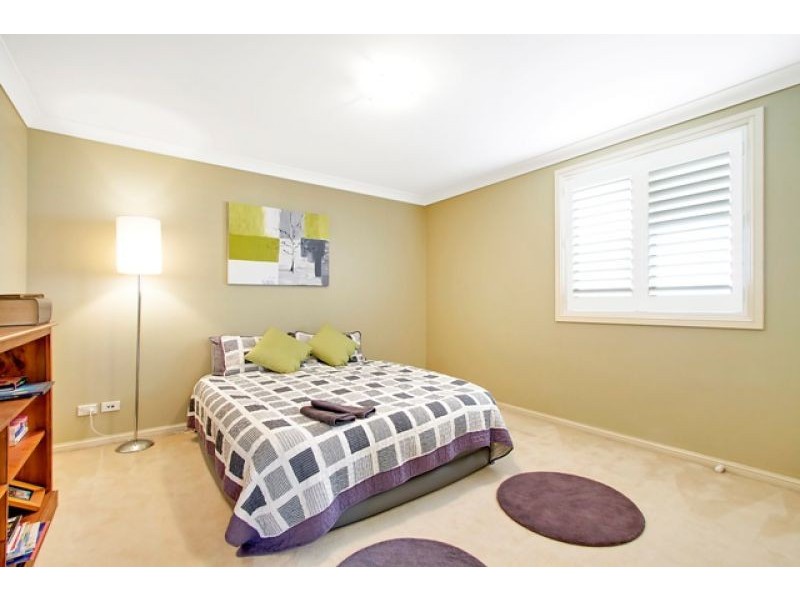 5 Linden Way, Bella Vista NSW 2153