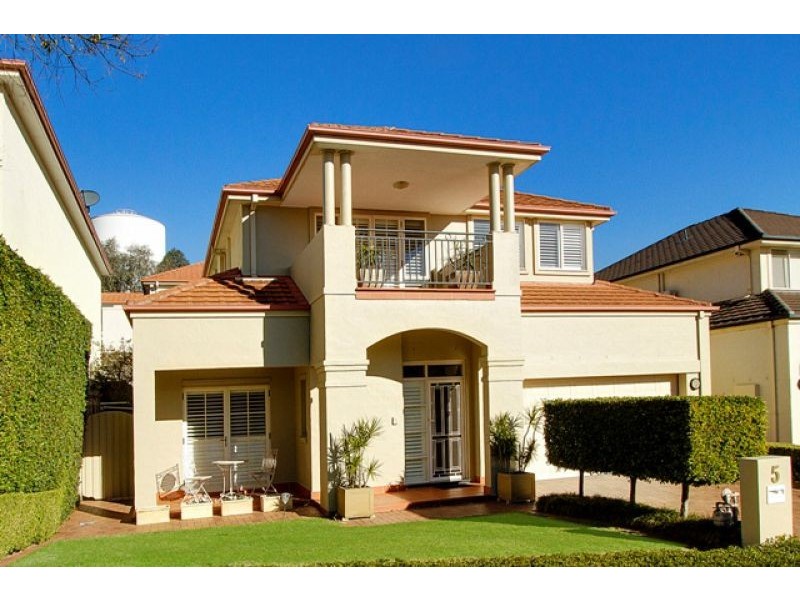 5 Linden Way, Bella Vista NSW 2153