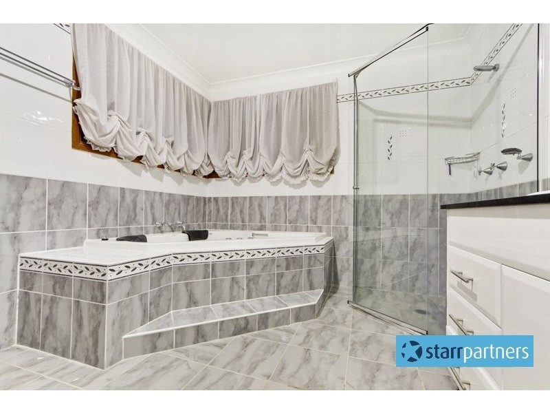 27 Northridge Avenue, Bella Vista NSW 2153