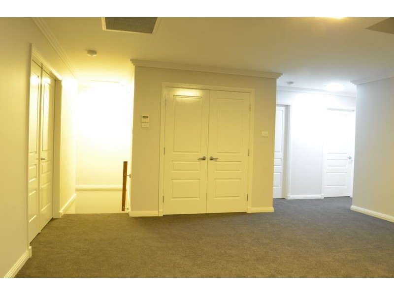 13 London Court, Kellyville NSW 2155