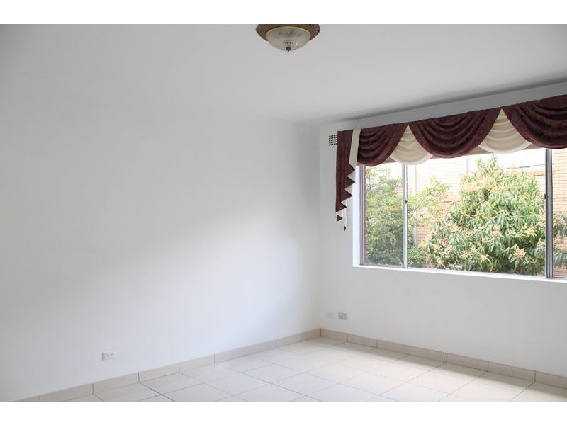 4/139 Hawkesbury Road, Westmead NSW 2145