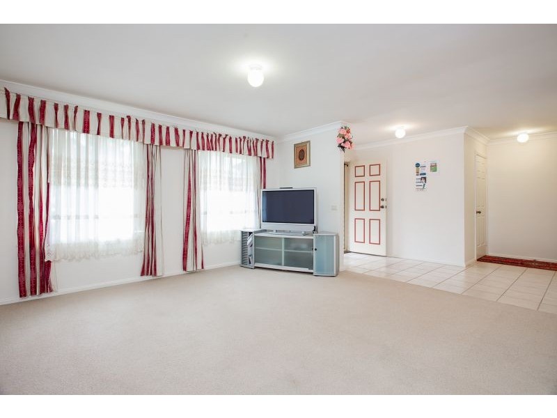 17 Phoenix Avenue, Stanhope Gardens NSW 2768