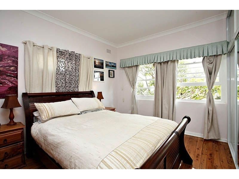 217 Windsor Road, Northmead NSW 2152