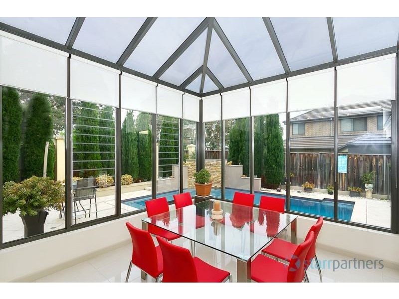 16 Pipersbrook Crescent, Bella Vista NSW 2153