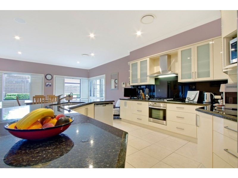 17 Middlebrook Rise, Bella Vista NSW 2153