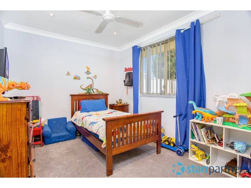 27 Durali Rd, Glenmore Park NSW 2745