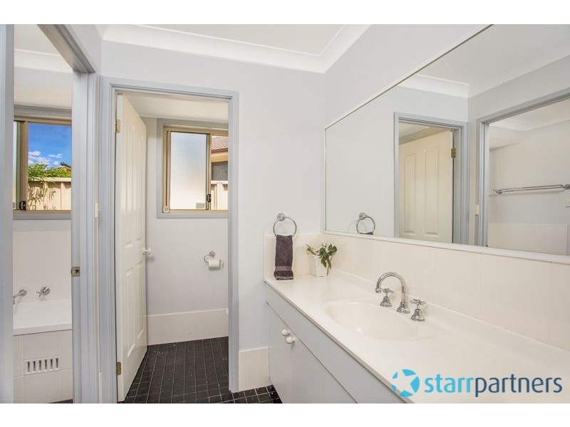 27 Durali Rd, Glenmore Park NSW 2745