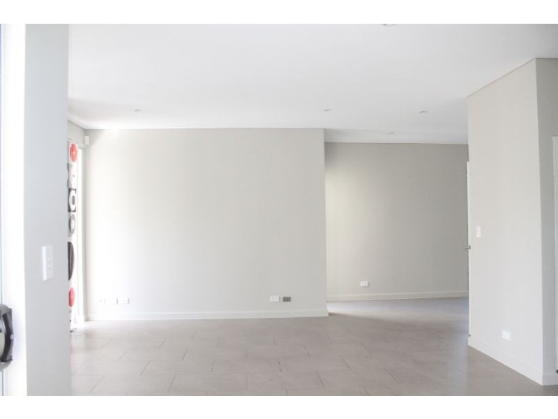 83 Brighton Drive, Bella Vista NSW 2153