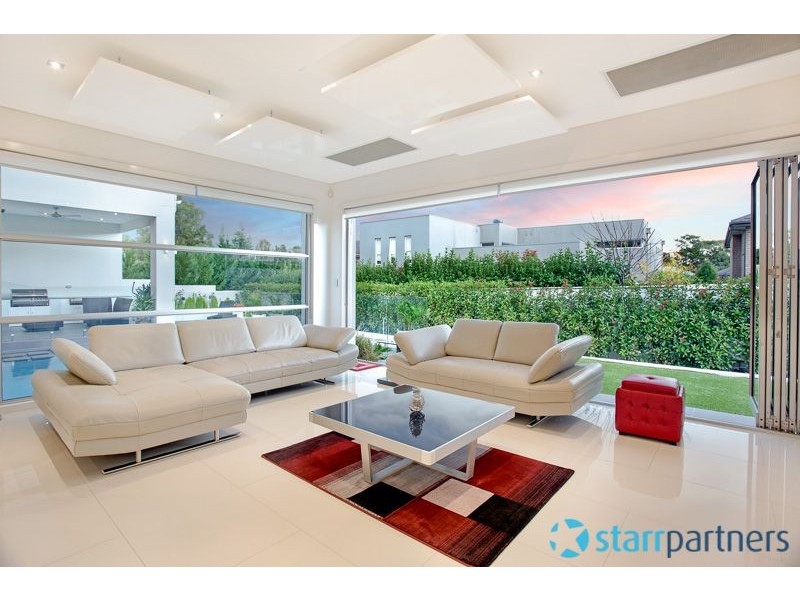 96 Edgewater Drive, Bella Vista NSW 2153