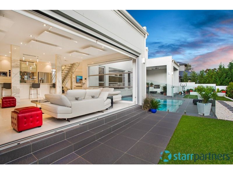 96 Edgewater Drive, Bella Vista NSW 2153