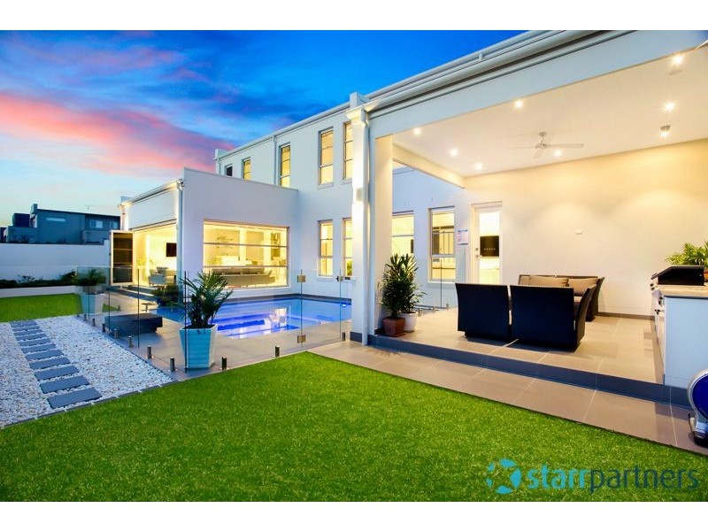 96 Edgewater Drive, Bella Vista NSW 2153