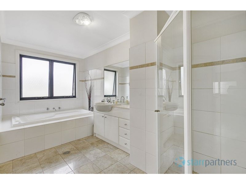 26 Linden Way, Bella Vista NSW 2153