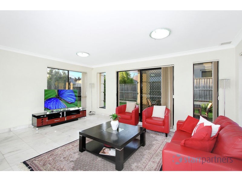 13 Pipersbrook Crescent, Bella Vista NSW 2153