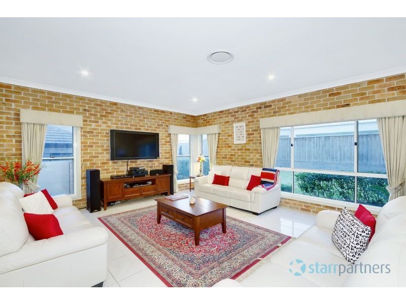 42 EDGEWATER DRIVE, Bella Vista NSW 2153