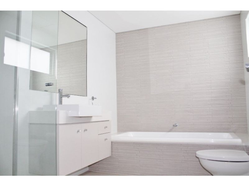 84 Central Park Avenue, Baulkham Hills NSW 2153