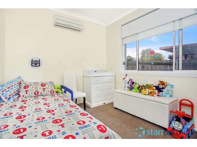 42 Picasso Crescent, Old Toongabbie NSW 2146