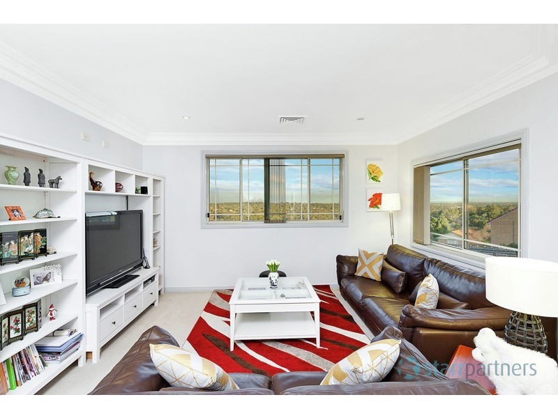 17 Fitzgerald Way, Bella Vista NSW 2153