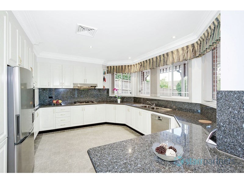 17 Fitzgerald Way, Bella Vista NSW 2153