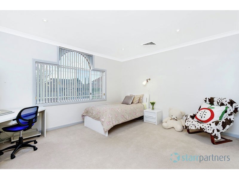17 Fitzgerald Way, Bella Vista NSW 2153