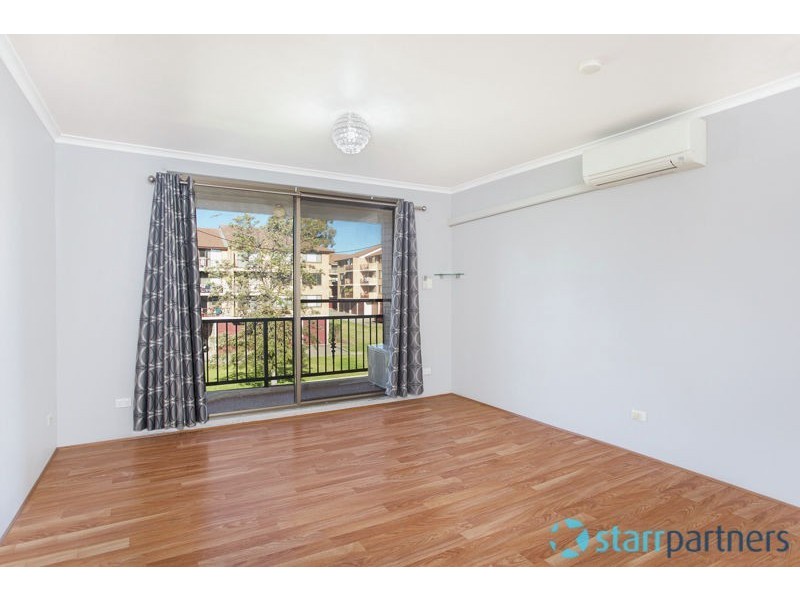 29/7 Griffiths St, Blacktown NSW 2148