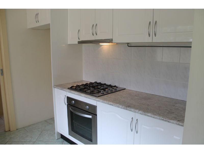 2/120 Kildare Road, Blacktown NSW 2148