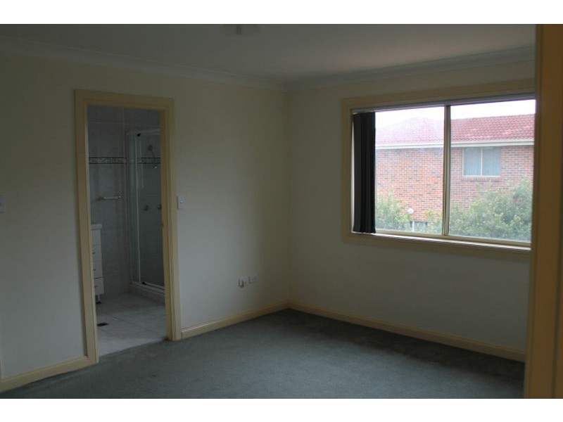 2/120 Kildare Road, Blacktown NSW 2148