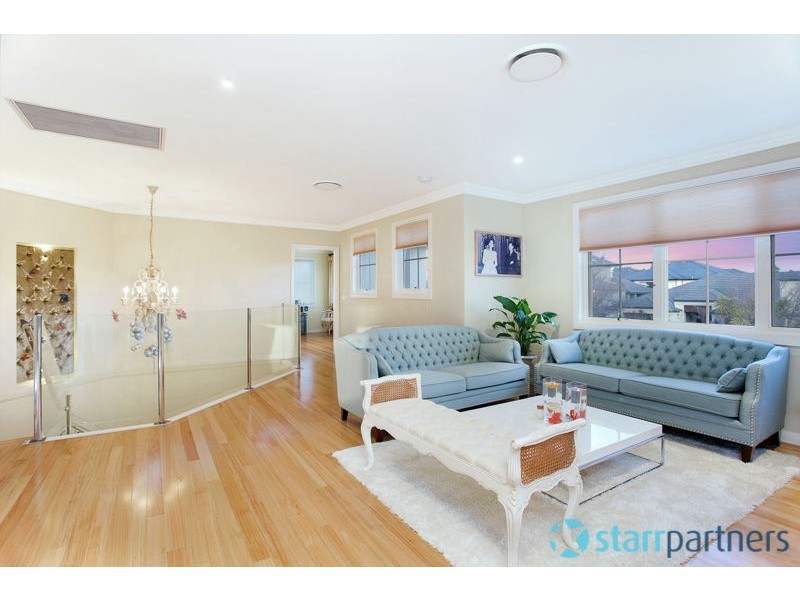 12 Pipersbrook Crescent, Bella Vista NSW 2153