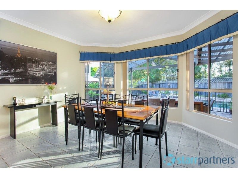 25 Pine Crescent, Bella Vista NSW 2153