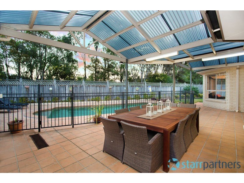 25 Pine Crescent, Bella Vista NSW 2153