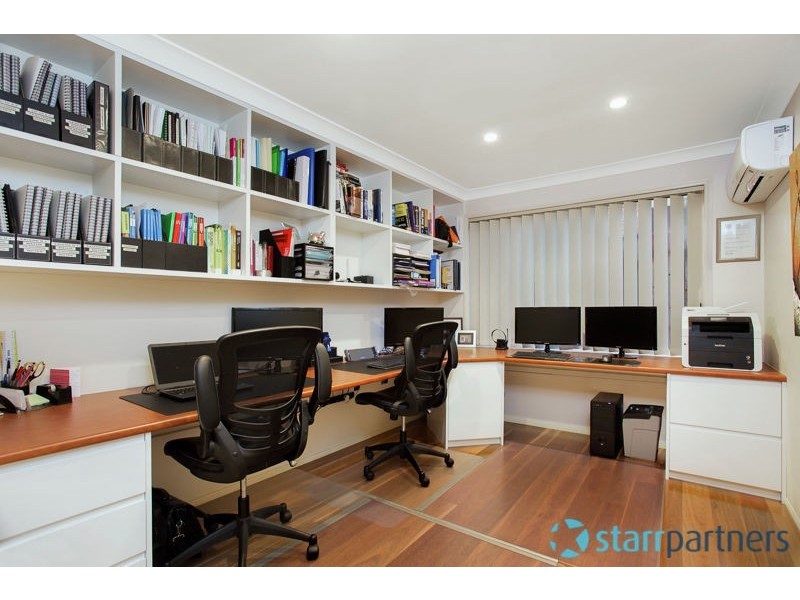 1 Dakota Court, Stanhope Gardens NSW 2768