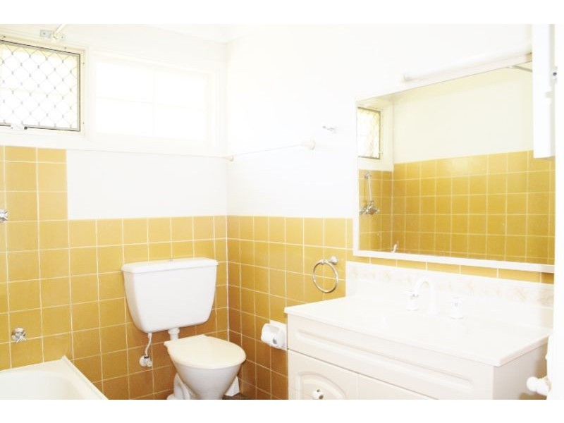 1 Sporing Avenue, Kings Langley NSW 2147