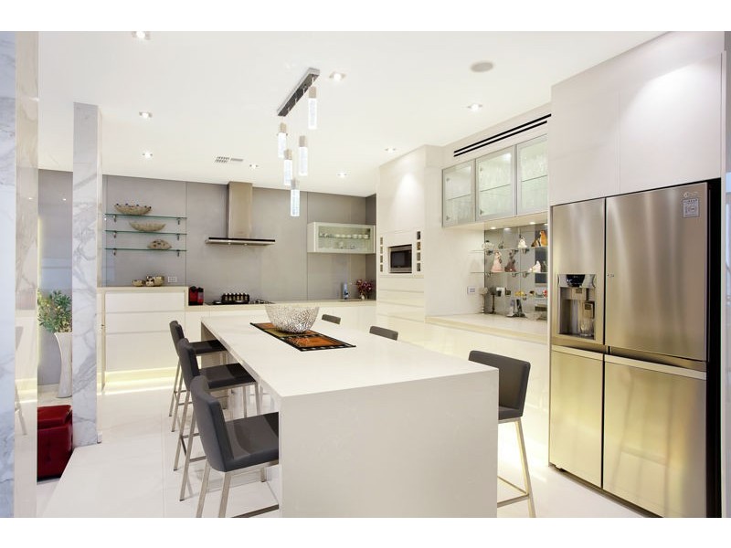 96 Edgewater Drive, Bella Vista NSW 2153