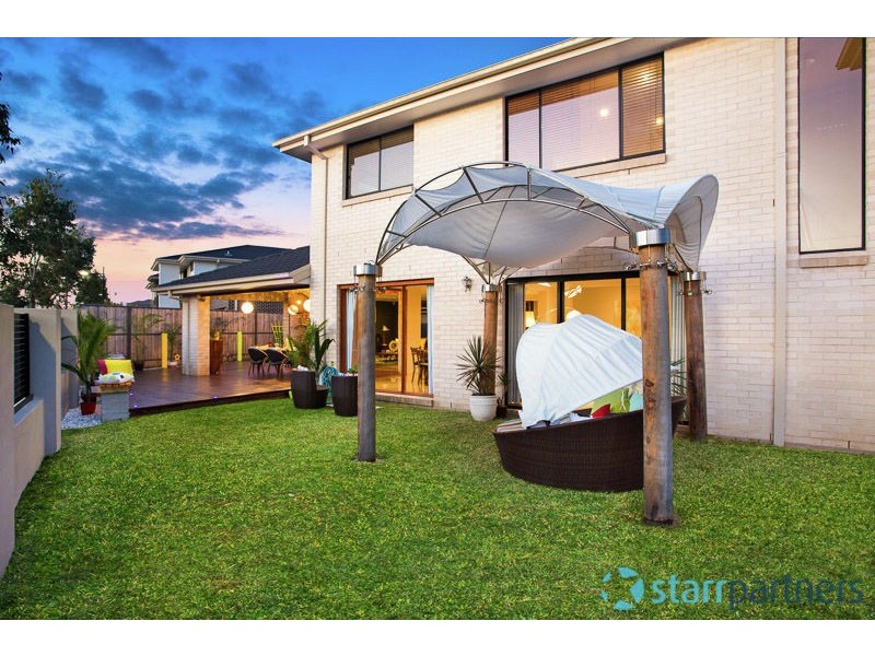 9 Meander Crescent, The Ponds NSW 2769