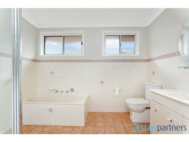 32 Woldhuis Street, Quakers Hill NSW 2763