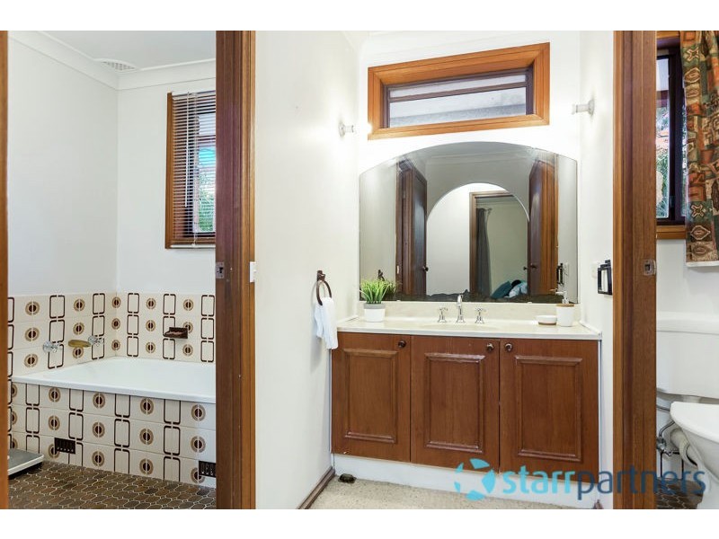 35 Arlington Avenue, Castle Hill NSW 2154