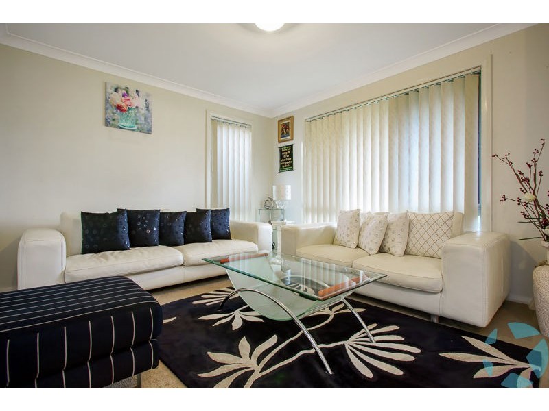 152 Stanhope Parkway, Stanhope Gardens NSW 2768