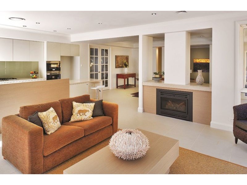 10 Craigend Place, Bella Vista NSW 2153