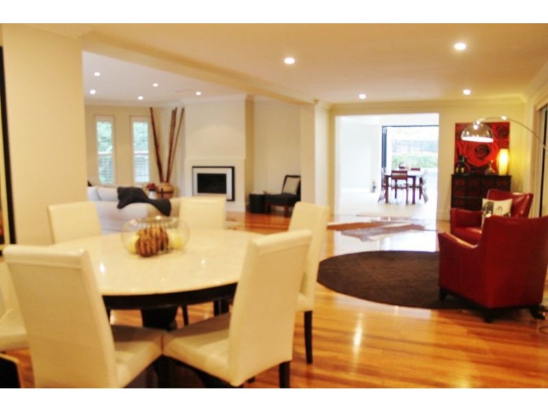15 Mornington Avenue, Castle Hill NSW 2154