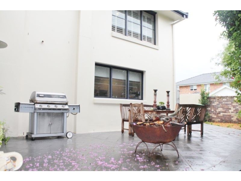 15 Mornington Avenue, Castle Hill NSW 2154