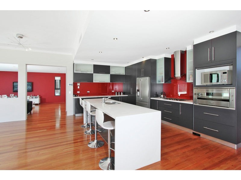 8 Bimbadgen place, Bella Vista NSW 2153