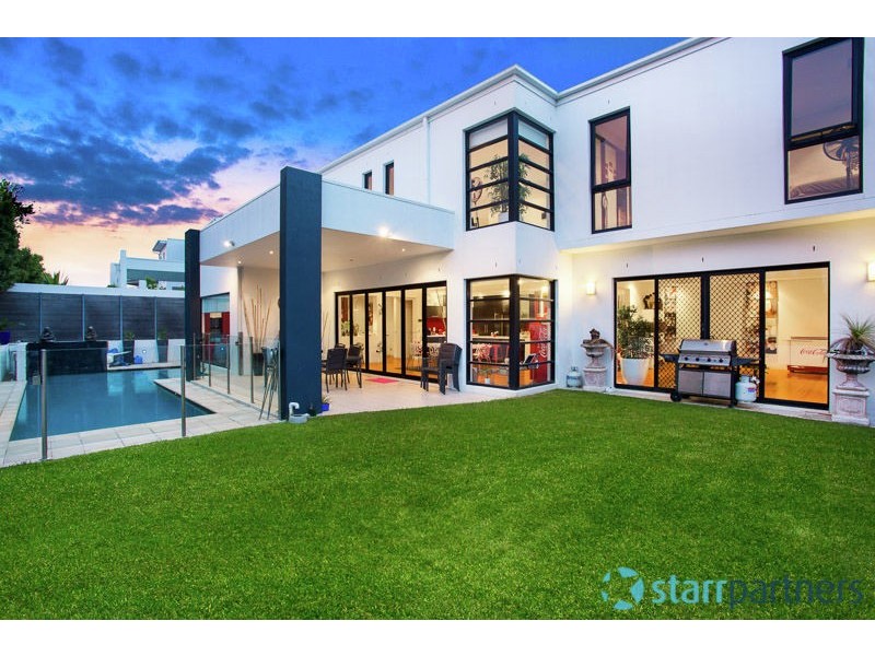 8 Bimbadgen place, Bella Vista NSW 2153