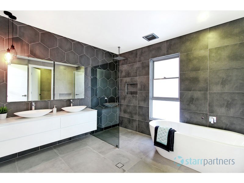 20 Lomandra Crescent, The Ponds NSW 2769