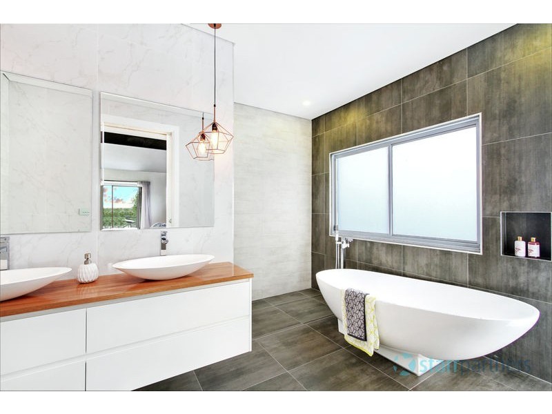 20 Lomandra Crescent, The Ponds NSW 2769